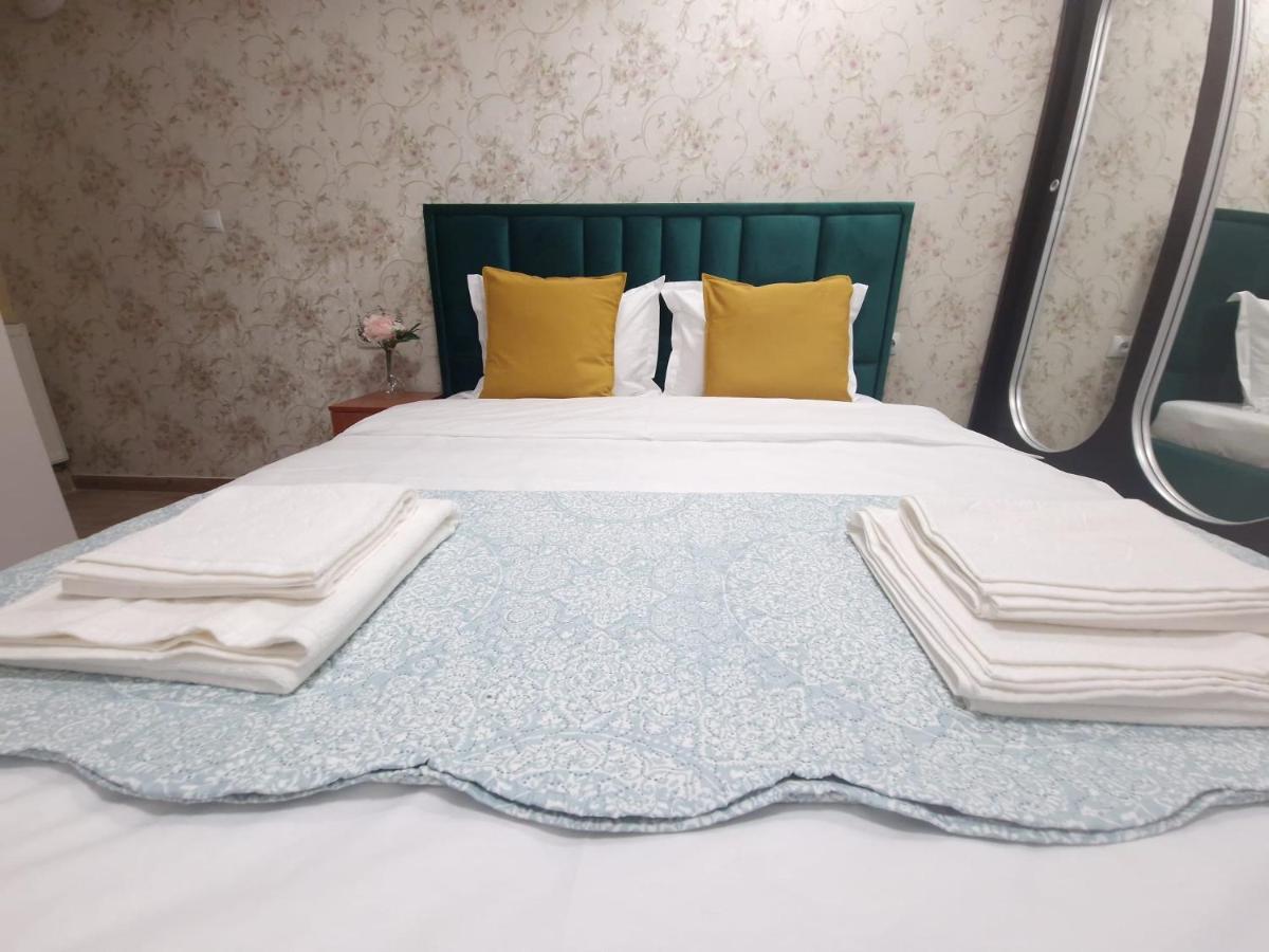 Laroka House Beautiful Apartment Universitate Center Βουκουρέστι Εξωτερικό φωτογραφία